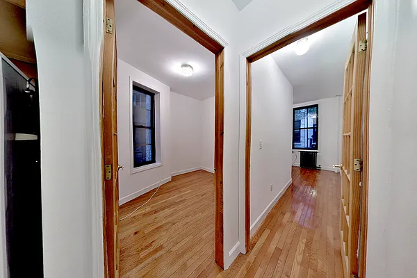 Rented by REAL New York | media 4