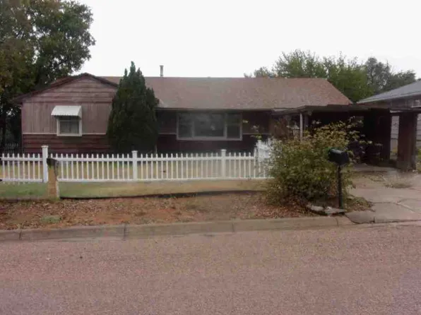 703 N Elm St, Stockton, KS 67669