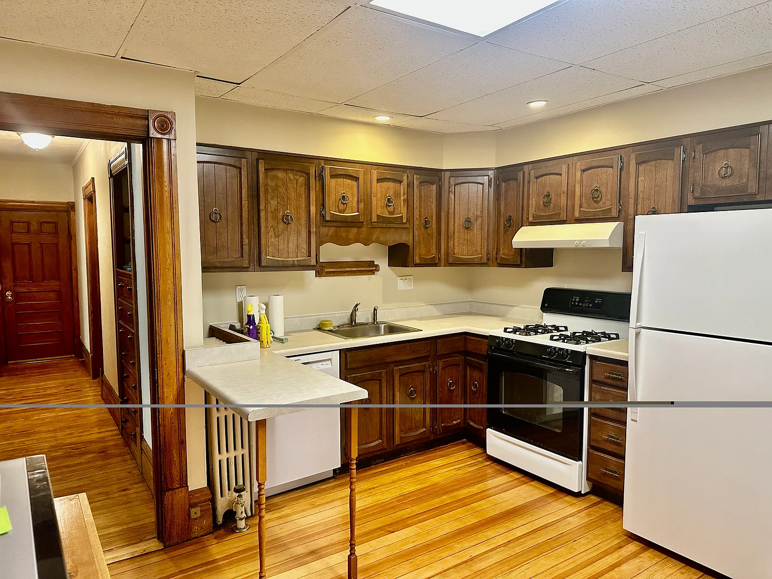 2 bed, 1100 sqft, $2,750 — Photo 3