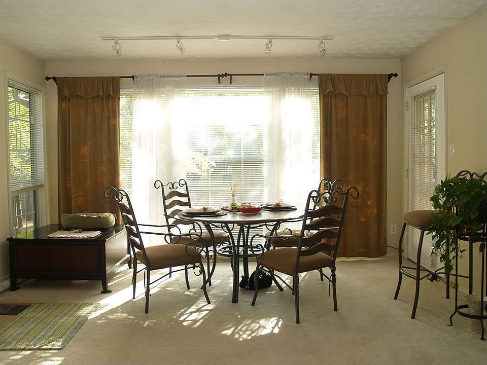 Sunroom Area