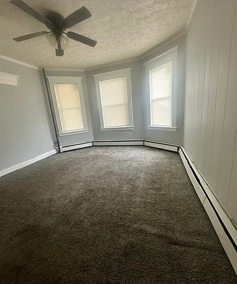 314-316 Capen St #2 — Photo 4