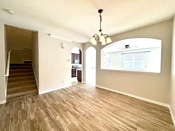 3rd image of 13221 Silver Strand Falls Dr