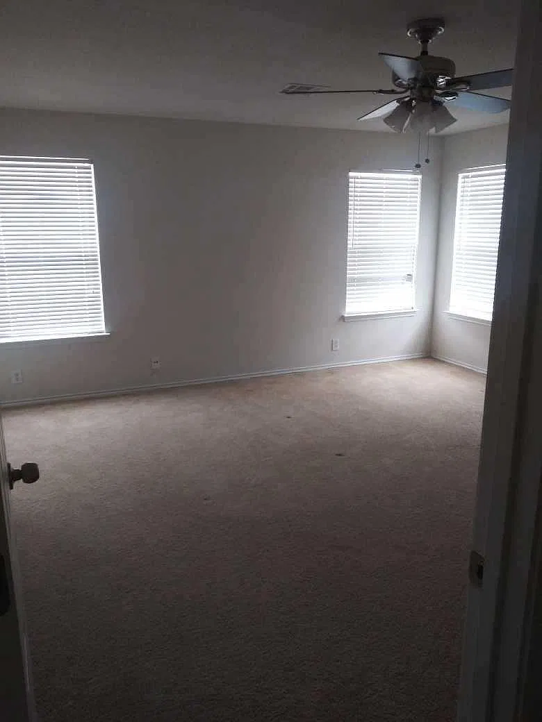 5810 Cinnabar Cv — Photo 4