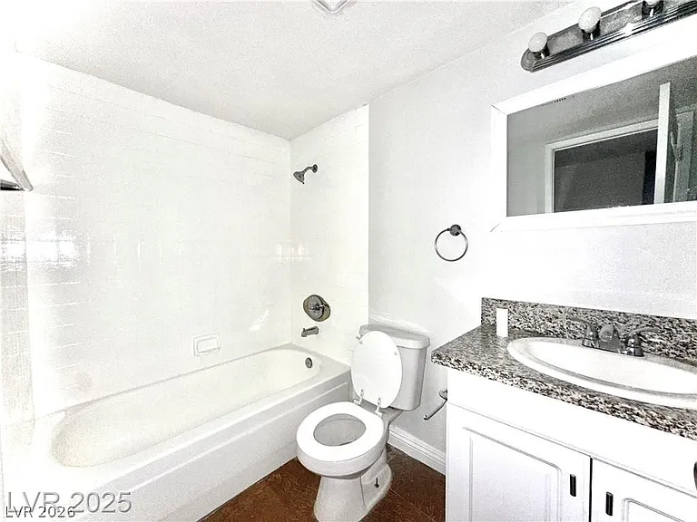 2112 Venus Ave #A — Photo 10