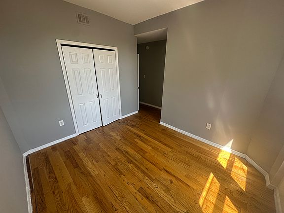4th image of 47 Milford Ave #10