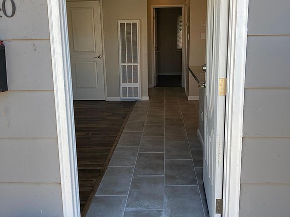 3rd image of 6040 Woodminster Cir