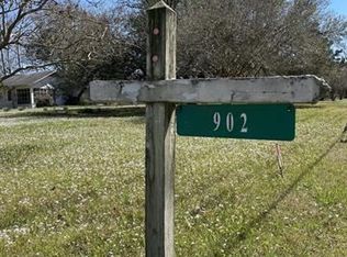 902 Palmetto Rd, Benton, LA 71006