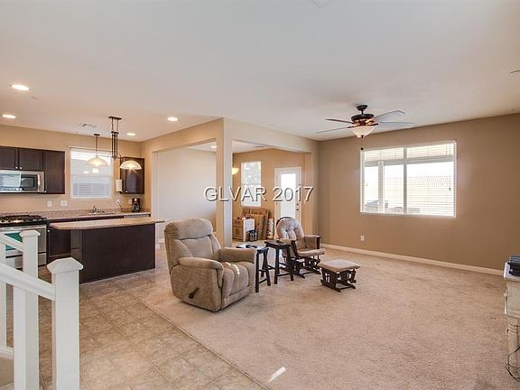 5th image of 992 Water Cove St