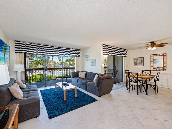 2nd image of 687 Seaview Ct APT D3