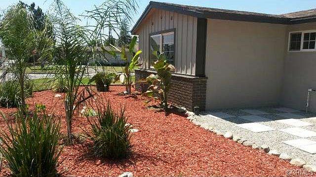 1st image of 365 W Mauna Loa Ave