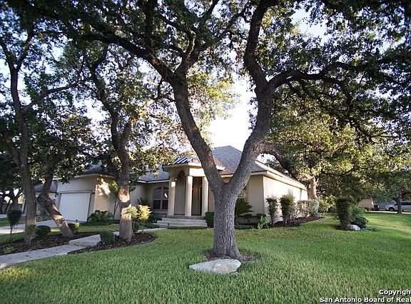 2nd image of 8906 Breanna Oaks