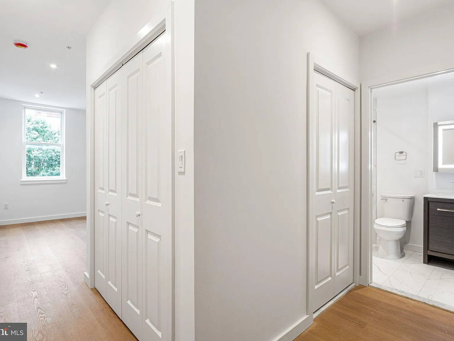 Studio, 1.0 bath, 2676 sqft, $1,750 — Photo 4