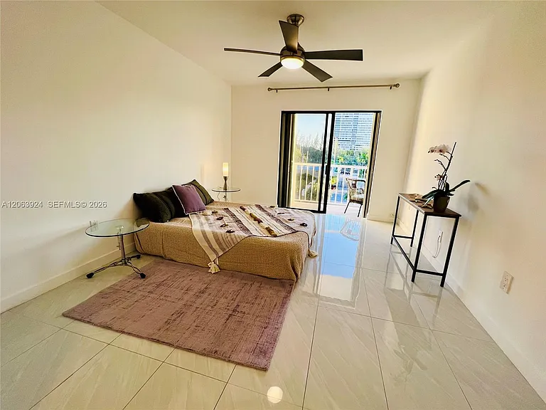 1650 NE 115th St #408 — Photo 20