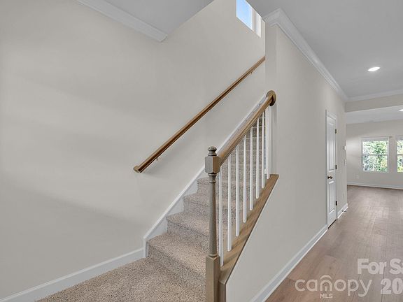 4th image of 205 Alden Ct