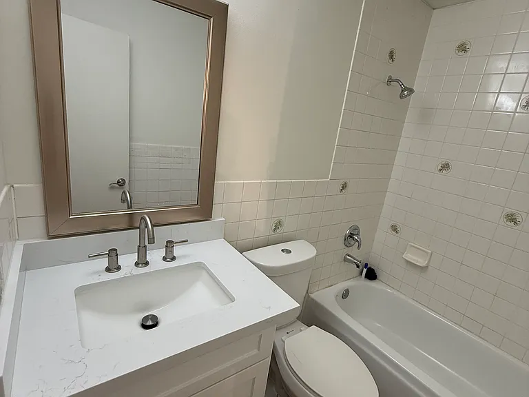 7931 W Earll Dr — Photo 6