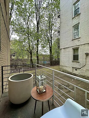 Rented by Highline Residential | media 2