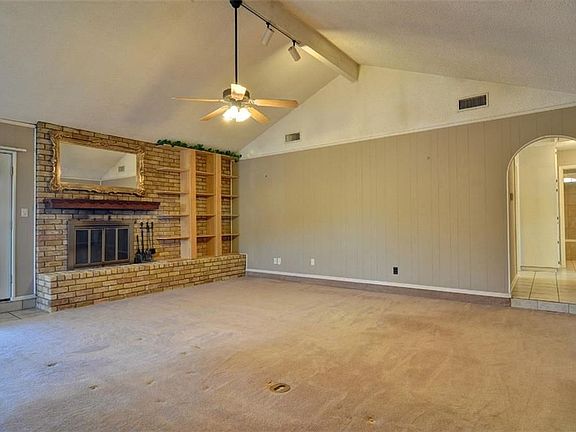 3rd image of 7251 Laurie Dr