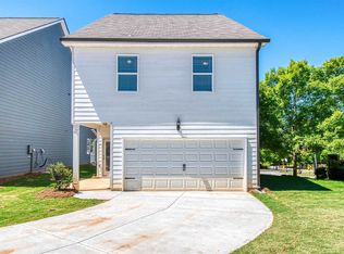 1302 Sweetbriar Cir #13, East Point, GA 30344