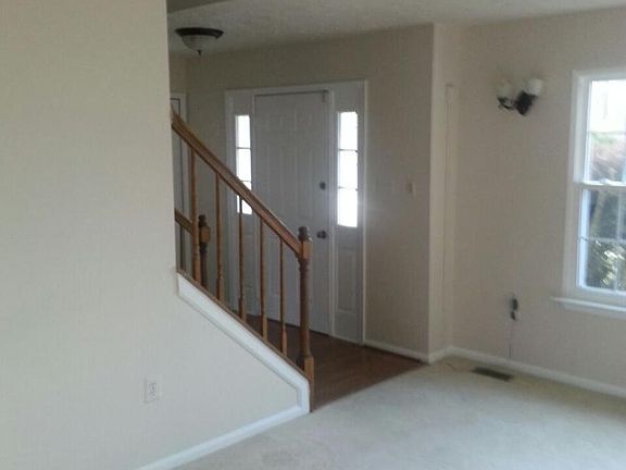 emtrance formal living