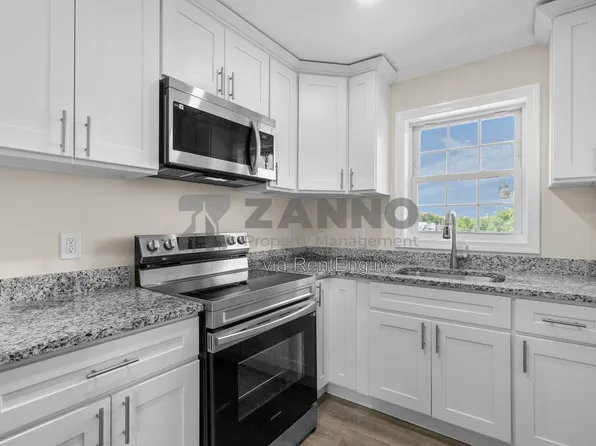 547 Chalkstone Ave #11, Providence, RI 02908