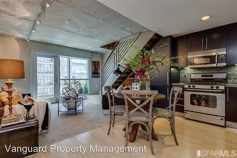 1st image of 200 Brannan St APT 423