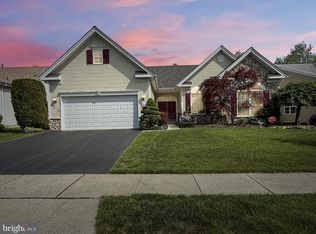 59 Barbary Ln, Columbus, NJ 08022