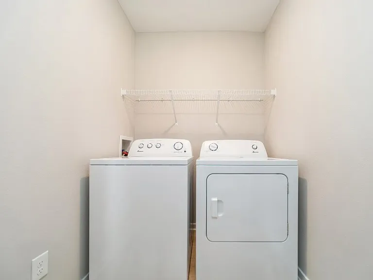 1012 Maple St #0 — Photo 16