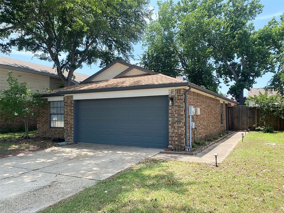 1st image of 914 Azalia Dr