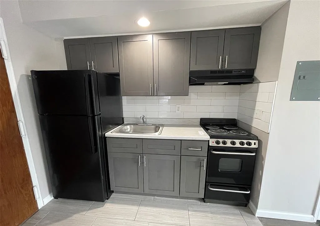 1 bed, $1,775 — Photo 4