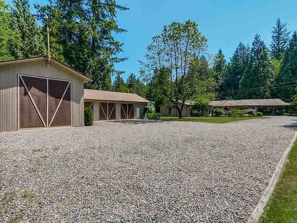 2nd image of 20515 20th Ave