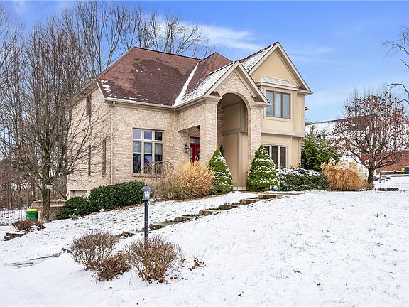2nd image of 103 Mulberry Dr