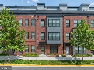 11226 Beaker St, Reston, VA, 20190