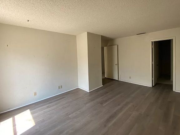 20 Chimney Holw, Odessa, TX 79762 | Zillow