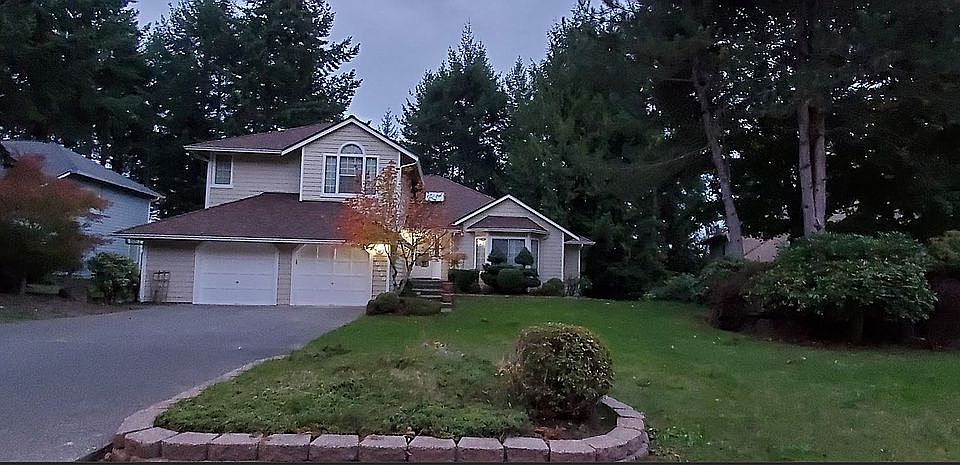 2nd image of 10810 Orchid Pl NW