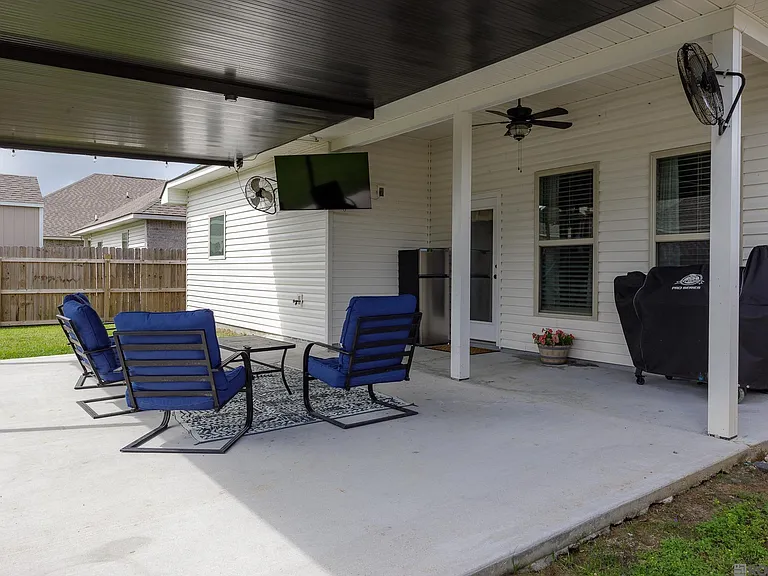 13138 Ducks Landing St — Photo 18