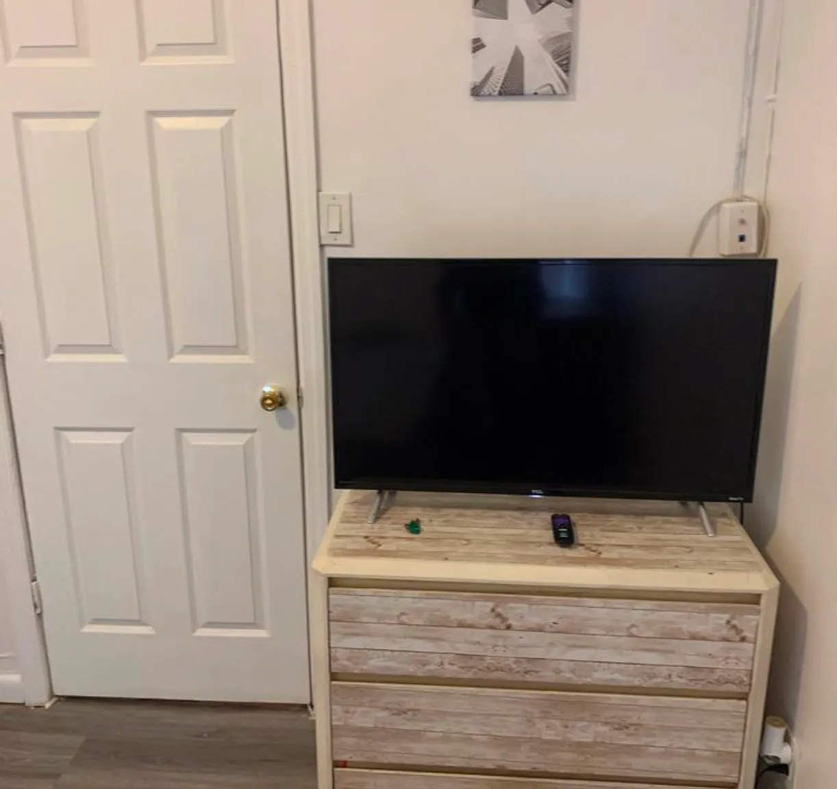 3 bed, $1,040 — Photo 3
