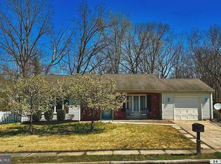 24 Uranus Rd, Sewell, NJ 08080