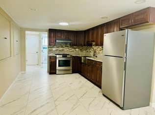 1017 Kikeke Ave #A, Honolulu, HI 96816