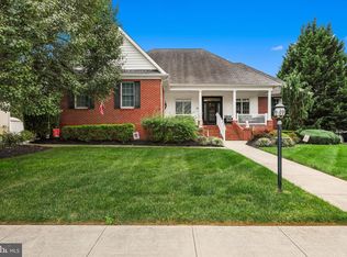 32 Center Ave, Burlington, NJ 08016