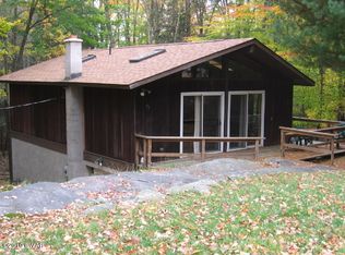 71 Aquarius Dr, Lake Ariel, PA 18436