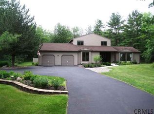 2358 Troy Schenectady Rd, Niskayuna, NY 12309