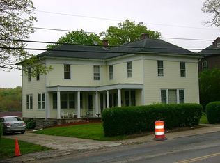 42 Oak St, Westerly, RI 02891