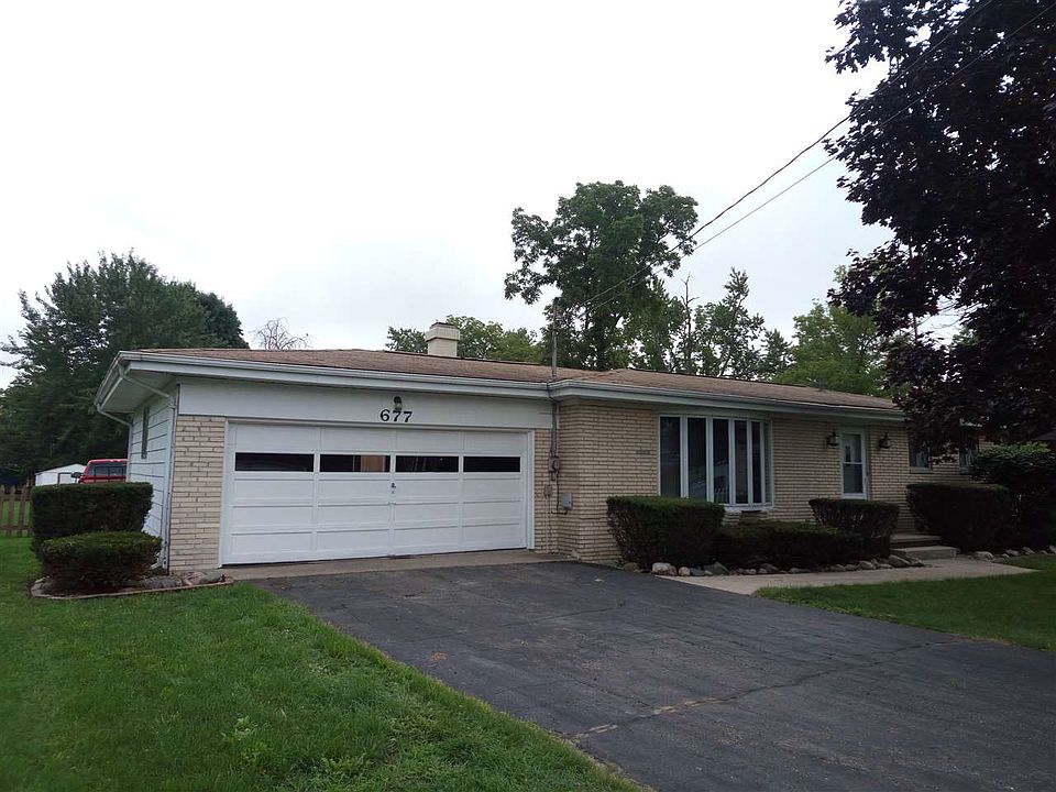 1st image of 677 River Dr