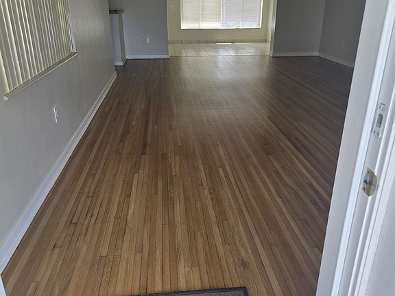 2nd image of 1221 NW 34th Ave