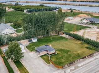 9551 W Sagemoor Rd, Pasco, WA 99301