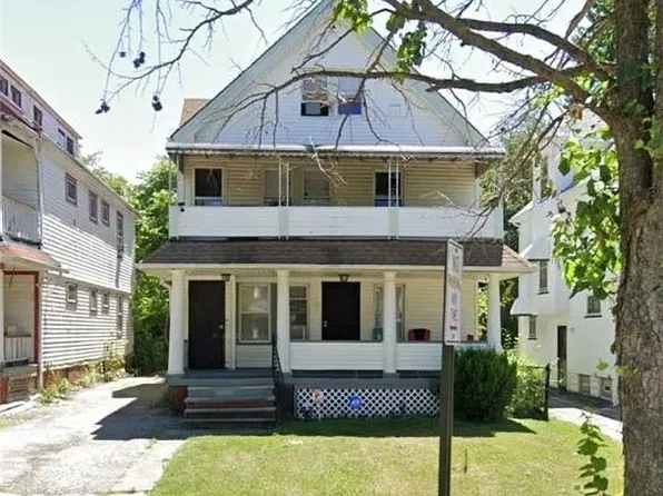 13414 Ashburton Rd, Cleveland, OH