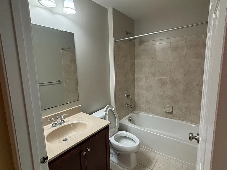 25570 Creekmore Ter — Photo 20