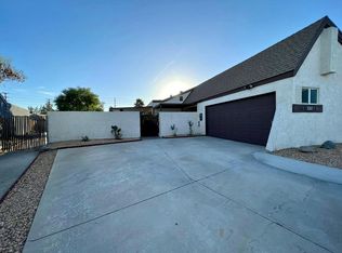 321 Laguna Ave, Hemet, CA 92543
