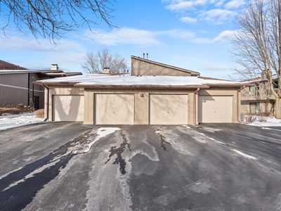 29W440 Emerald Green Dr UNIT G, Warrenville, IL, 60555
