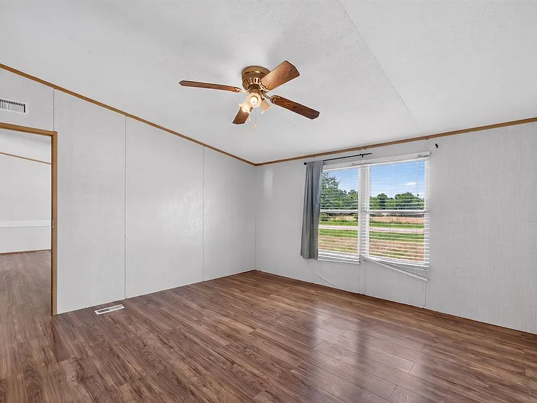 875 W Farm Road 71 — Photo 8